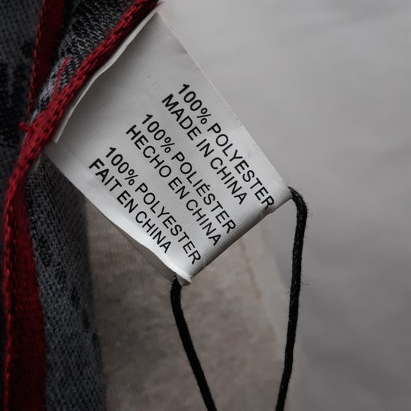 Steve Madden Scarf Charcoal w/Red Trim 'SM' Initials NWT 38" Long - Picture 5 of 6